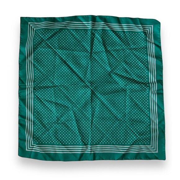 Vtg Green Scarf 20” X 20” Women Square Unisex Scarve - Picture 2 of 3